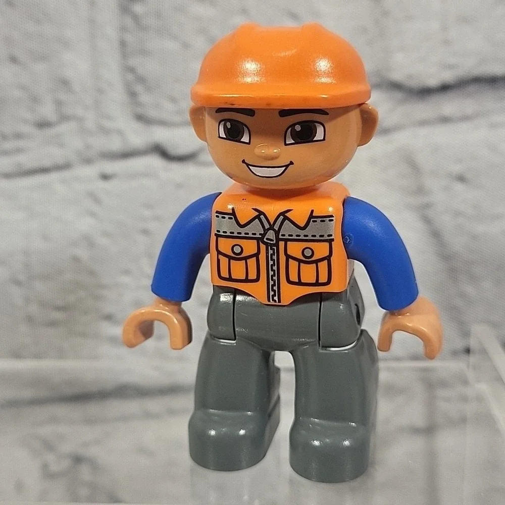 Lego‎ Duplo Figures Lot People Men Construction Worker Kid Boy With Brown Dog